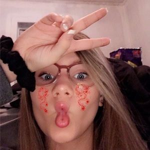 Meet your Posher, Jayda